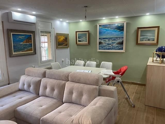 Foto b8b131ce-11b7-42c3-b37c-88dbf817dc44. Planta baixa a Sant Celoni