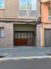 Miete Geschäftsraum in Progrés - Pep Ventura. Amplio local comercial de 204 m2 con acceso para vehículos en el