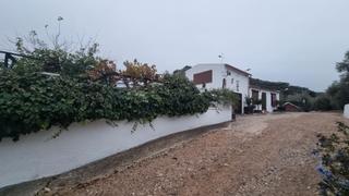 Mas à Rute. Casa ubada