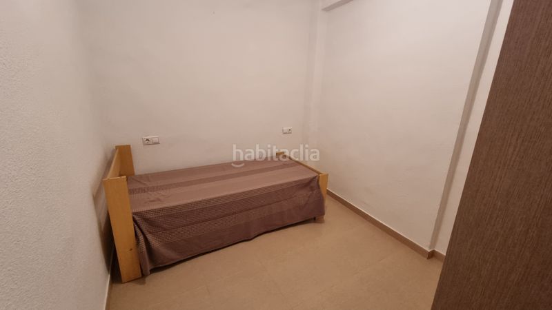 Foto 64a6747f-3345-45a6-9a31-808a2fd045af. Edifici a Rute