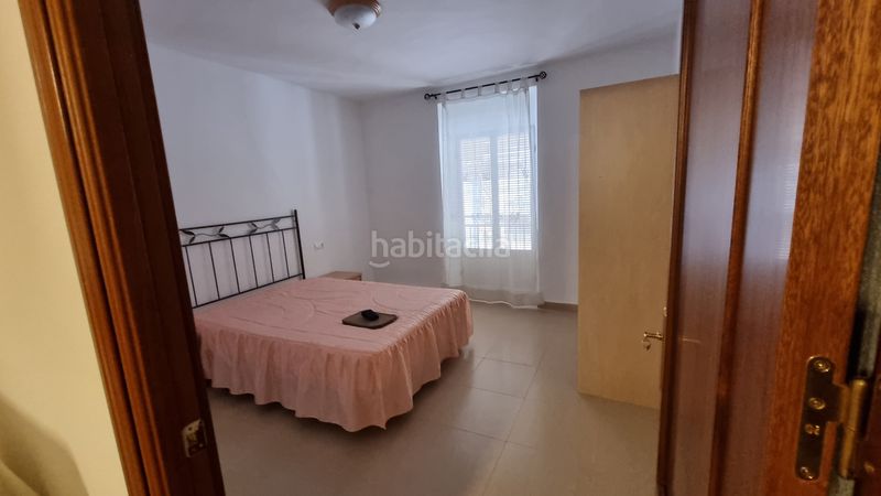 Foto a7c4d8a6-6792-4ce0-86f1-d4aaaf280284. Edifici a Rute