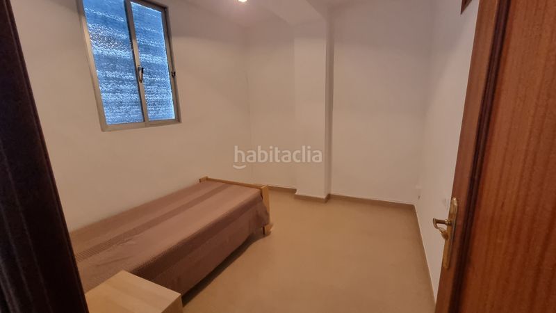 Foto ecc19227-83c1-4446-9247-bc8a2a25a43f. Edifici a Rute