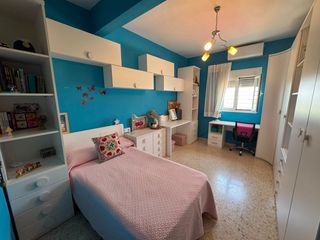 Etagenwohnung in Rute. Piso blas