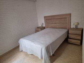 Appartement  Calle pedro gómez. Piso bajo calle pedro gómez