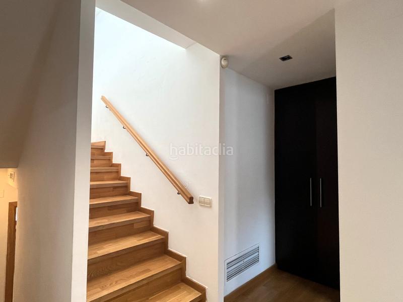 Foto 076f0221-e73c-4135-9deb-949a7a513df6. Semi detached house with heating parking pool in les botigues de Sitges Sitges