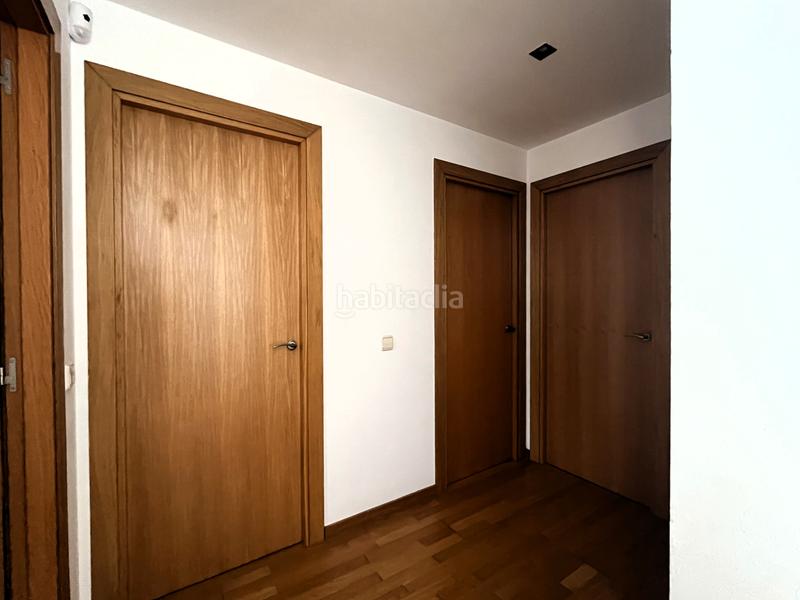 Foto 11e88cf2-213d-46b8-8426-f732702d0949. Semi detached house with heating parking pool in les botigues de Sitges Sitges