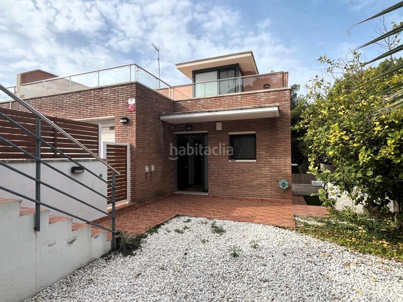 Foto 6d54a065-da5c-4d71-ab57-f581b6786865. Semi detached house with heating parking pool in les botigues de Sitges Sitges