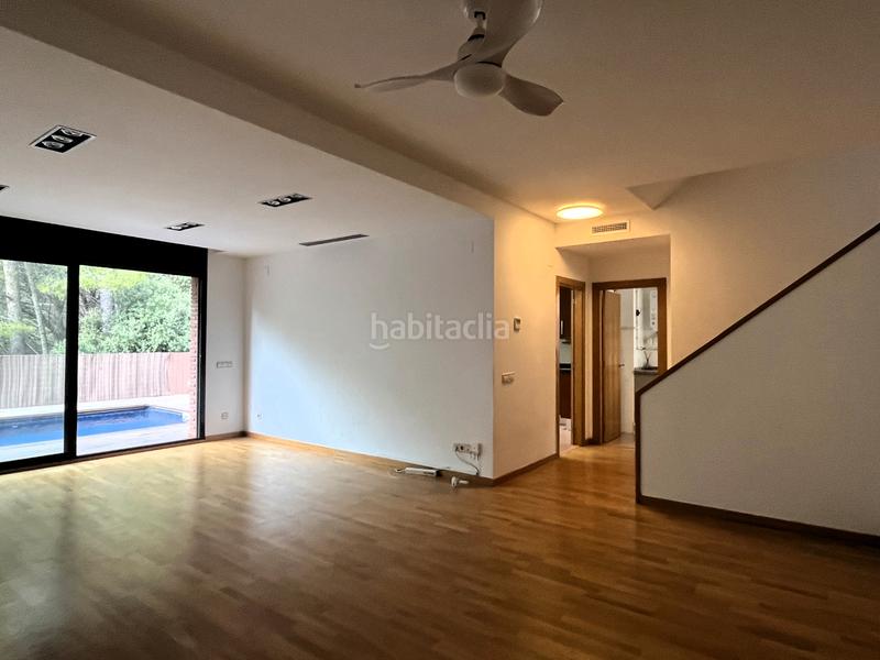 Foto 853bd49a-192b-45a9-994e-9a394aa3ea76. Semi detached house with heating parking pool in les botigues de Sitges Sitges