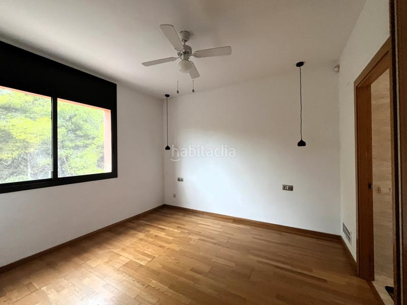 Foto ad12e239-b5f4-42f1-a9e0-13b82d6eb37f. Semi detached house with heating parking pool in les botigues de Sitges Sitges