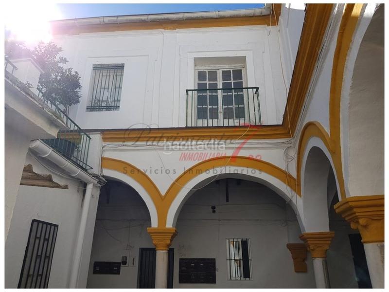 Foto 02be3a97-9dcd-45c3-b54b-b2430df87521. Casa  36 habitaciones venta en Centro Jerez de la Frontera