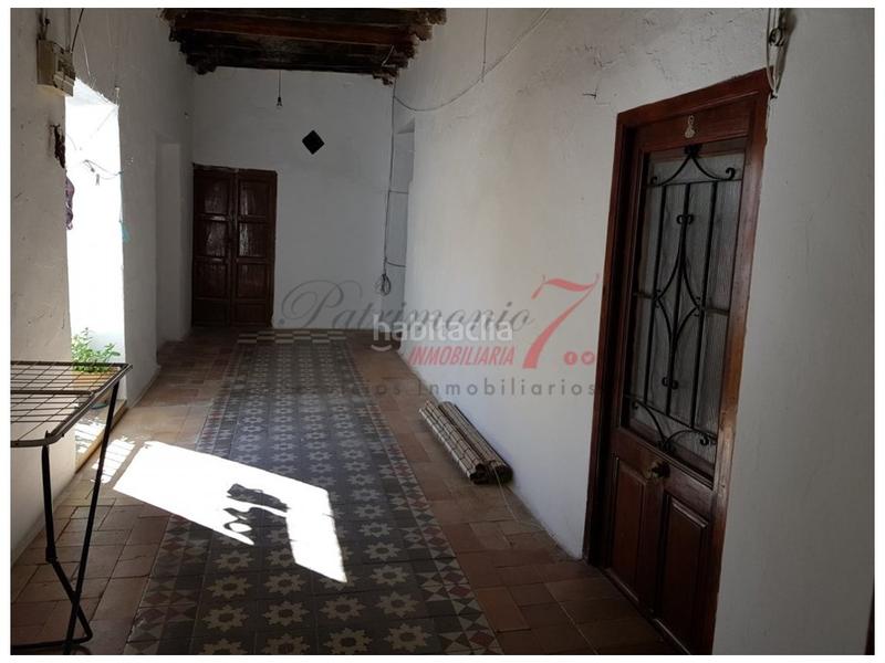 Foto ca63a0d3-6cc9-4615-a05e-c18e19319e45. Casa  36 habitaciones venta en Centro Jerez de la Frontera