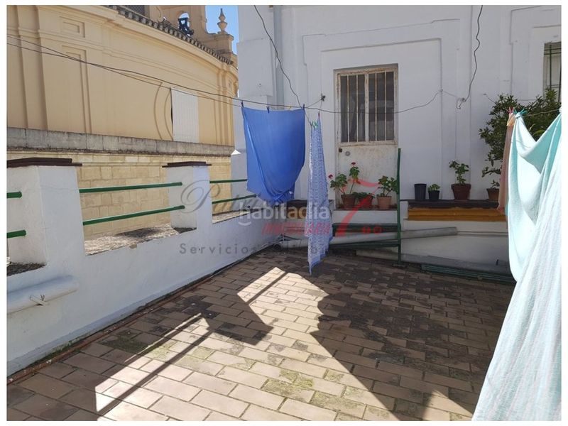 Foto 12e250c0-4ccf-42f8-a89f-b72ee265fa8b. Casa a Centro Jerez de la Frontera