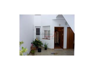 Pis  N/a. Oportunidad apartamento en el centro de 2 dormitorios, garaje y