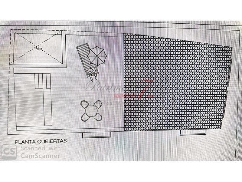 Foto 60dad345-f25e-44f4-bdff-a6d0478eb622. Terreno residencial parcela de 96 metros para edificar 180 metros en san miguel muy cerca de la iglesia !! en Jerez de la Frontera