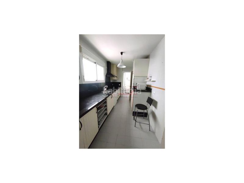 Foto 33990679-1749-4b77-84ed-a63af2de7d89. House with parking in El Altillo Jerez de la Frontera