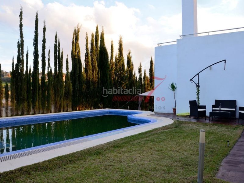 Foto 0c64fcea-1b33-43ff-94d8-736443f8cdb4. Casa amb aparcament piscina a El Rocío - La Milagrosa Jerez de la Frontera