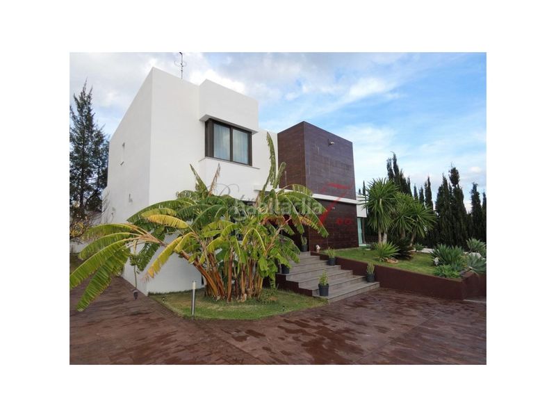 Foto 44804bf3-fc20-4628-8eea-105a154433d4. Casa amb aparcament piscina a El Rocío - La Milagrosa Jerez de la Frontera