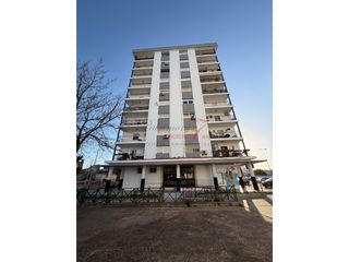 Pis a La Plata. Gran piso en la zona oeste !!