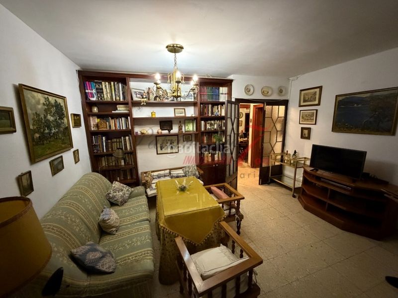 Foto b8bb0ff1-fa16-4653-b1c5-367836c6033a. Pis a La Plata Jerez de la Frontera