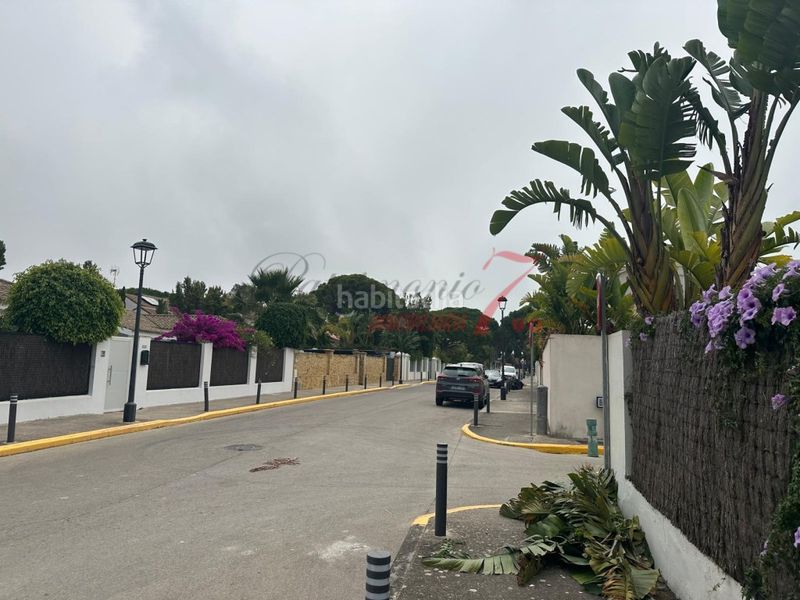 Foto bd193e4c-fae4-4d41-a660-66b60dd64edd. Affitto chalet con parcheggio in Vistahermosa Puerto de Santa María (El)