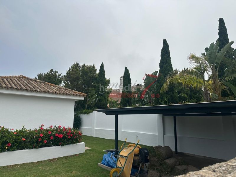 Foto d060ac54-c738-47a1-9c5b-49391a64f1ca. Affitto chalet con parcheggio in Vistahermosa Puerto de Santa María (El)