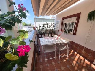 Casa a Picadueñas. Vivienda super reformada en picadueña alta muy cerca del centro