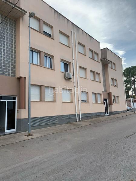 Foto 70733490-31eb-4f03-84e3-164661b1f27e. Parking coche en carrer mianes 6 plaza parquink amplia en Masdenverge