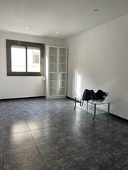 Etagenwohnung in Carrer de santiago rusiol 19. Ideal inversores ,piso actualmente alquilado