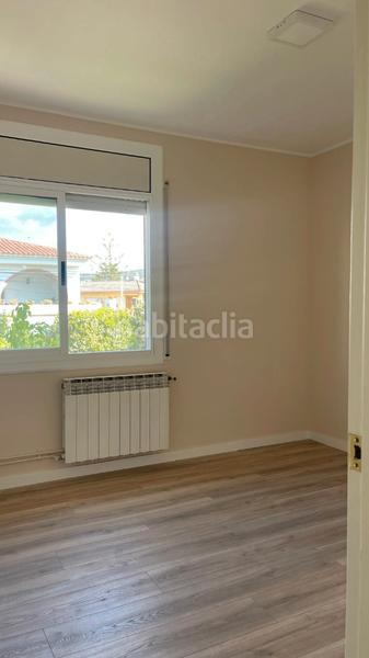 Foto 5a512217-f2e5-4066-970c-a1dc083ce98c. Chalet mit kamin heizung parking in Cunit diagonal Cunit