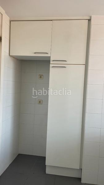 Foto a677c4a6-458b-429f-be8c-d69abf146b7d. Penthouse with parking pool in Centre Esplugues de Llobregat