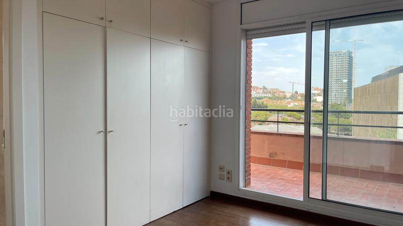 Foto bf9dc178-5912-4068-a9ca-a0cf18f41ce5. Penthouse with parking pool in Centre Esplugues de Llobregat