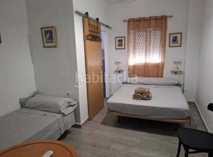 Foto 62e157a2-8956-4510-89e5-254b41c153b7. Casa adossada amb xemeneia a Orihuela ciudad Orihuela