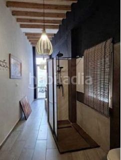 Foto d2e233fe-efbd-4e76-a5ba-6e911cfcbf1d. Casa adossada amb xemeneia a Orihuela ciudad Orihuela