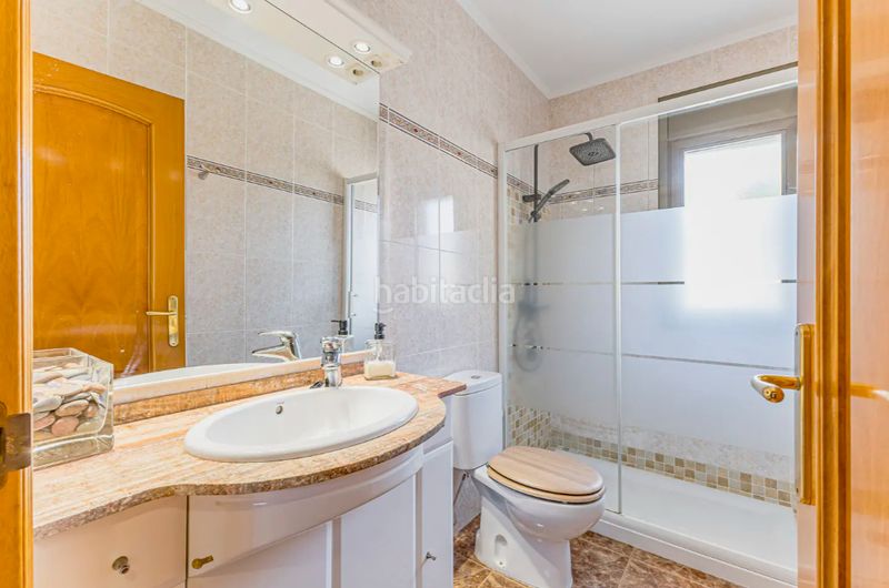 Foto c2bf29a0-74c5-4067-b83f-9024348e0a75. Xalet amb xemeneia calefacció aparcament a Torrelles de Foix