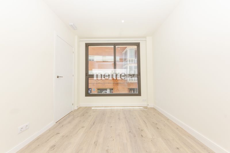 Foto ea97863f-decf-47eb-8ffc-a961aecb4e4e. Rent office space with heating parking in Centre Mataró