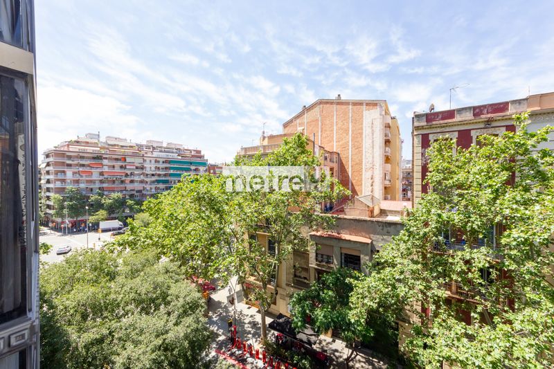 Foto 857ae616-20e8-496e-832f-f2748008933b. Pis amb calefacció aparcament a Sant Antoni Barcelona