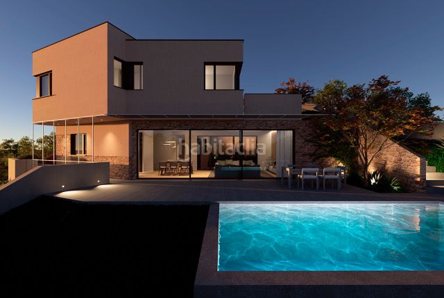 Foto 77e588ca-88df-400e-a953-100ff99d2839. Casa amb calefacció aparcament piscina a Centre Sant Andreu de Llavaneres