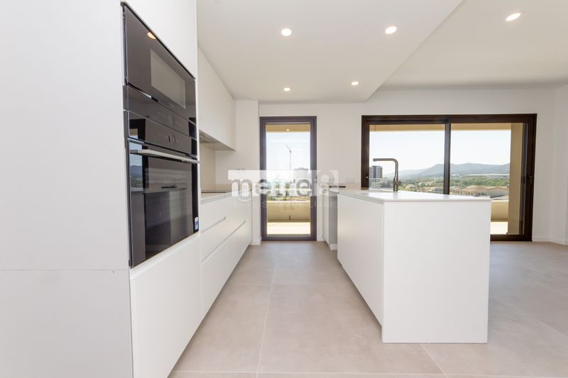 Foto f01b50dd-fc39-486b-b147-07663d76c1e1. Flat with heating parking pool in Eixample Mataró