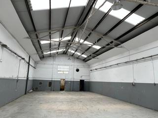 Lloguer Nau industrial a Cardedeu. Nave difana y en normativas