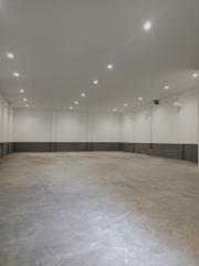 Lloguer Nau industrial a Santa Perpètua de Mogoda. Nave recientemente reformada