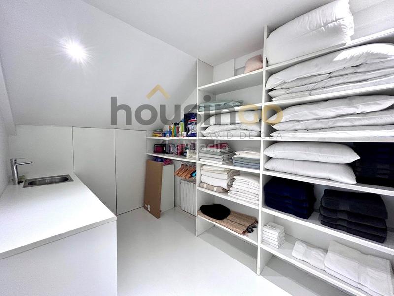 Foto 847fc05f-2b78-4059-9759-42e0c3731a76. Alquiler estudio habitación en calle triana 35 en Madrid