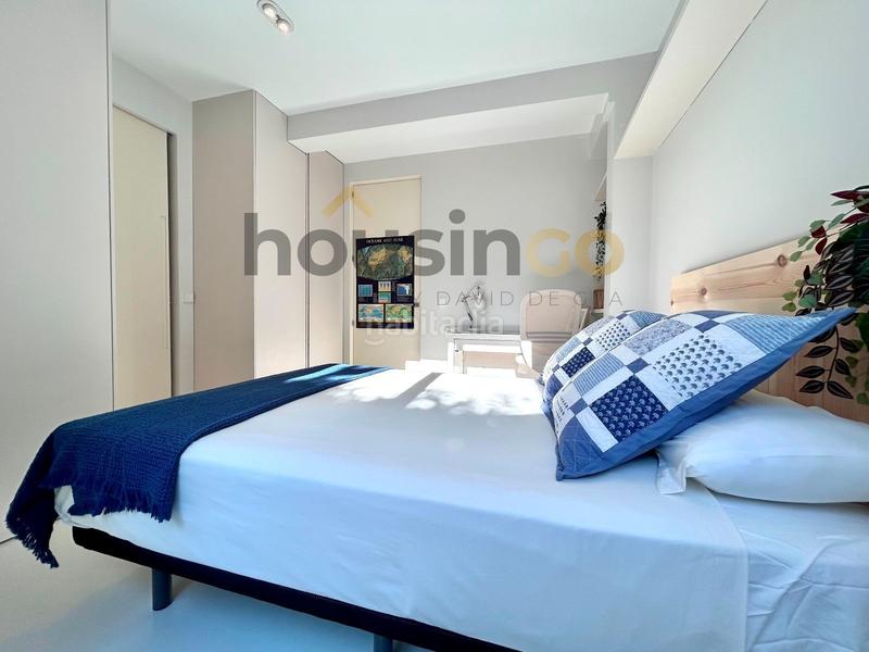 Foto acef1215-1d1e-4f2c-94d8-d1662e1f93e8. Alquiler estudio habitación en calle triana 35 en Madrid