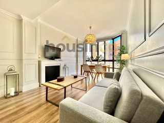 Location Appartement  Castelló. Piso en alquiler en la calle castelló