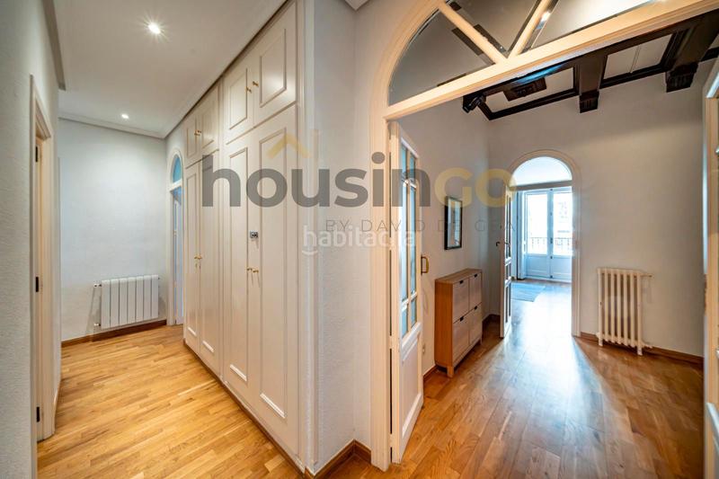 Foto c0b134ae-afd8-421f-9867-393ff557be3f. Alquiler piso  en alquiler en calle alcalá en Madrid