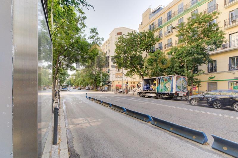 Foto 983f33d0-7a37-4d11-bb4d-0a46d7d2e051. Piso  en venta en calle conde de peñalver en Goya Madrid