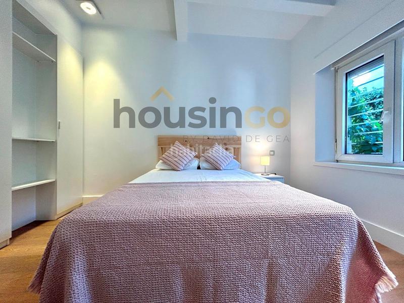 Foto 86874abe-9e6f-4862-81ed-888938f53ec0. Location appartement dans Sol Madrid