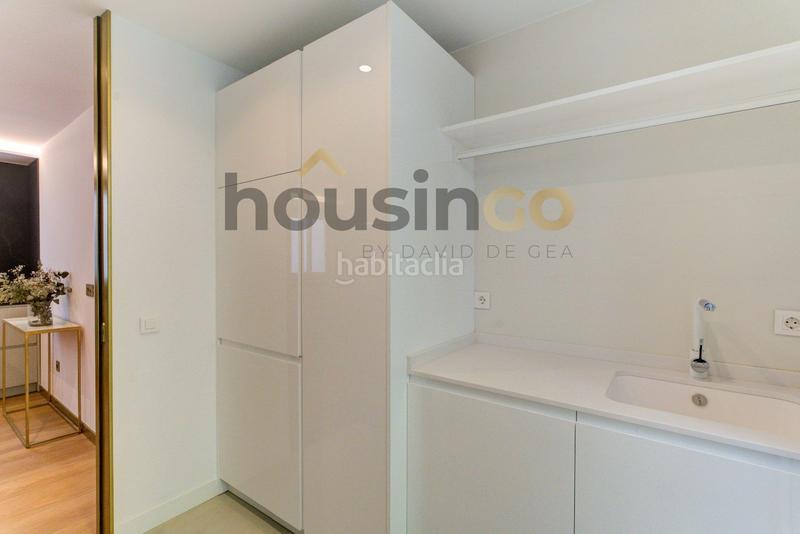 Foto 0c21682a-fa0d-4e28-85a7-2f8931eb7bd9. Piso  en venta en calle de Goya en Goya Madrid