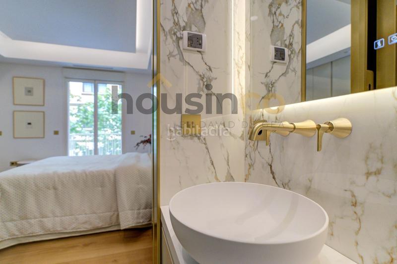 Foto 8f4a77f6-b9be-410d-97d5-1610436008ff. Piso  en venta en calle de Goya en Goya Madrid