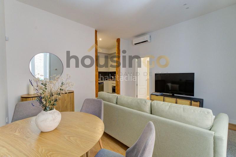 Foto 543a4643-db48-4f41-9091-807b8cc9db4a. Location appartement avec chauffage dans Cortes-Huertas Madrid