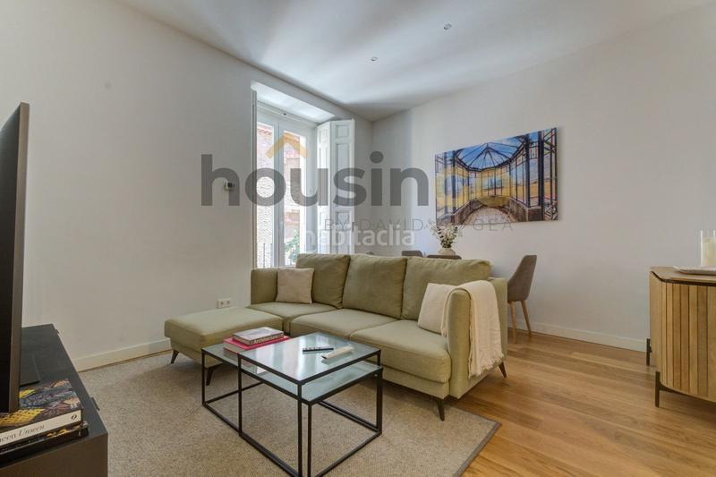 Foto d4adafd0-f99f-49eb-9ed0-0e01031fd3e5. Location appartement avec chauffage dans Cortes-Huertas Madrid